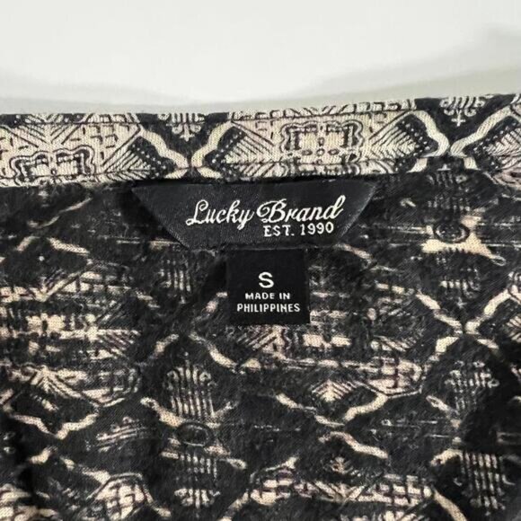 Lucky Brand Boho Style Blouse - Small - Relaxed Silhouette Tunic Geometric Chic - Picture 3 of 4